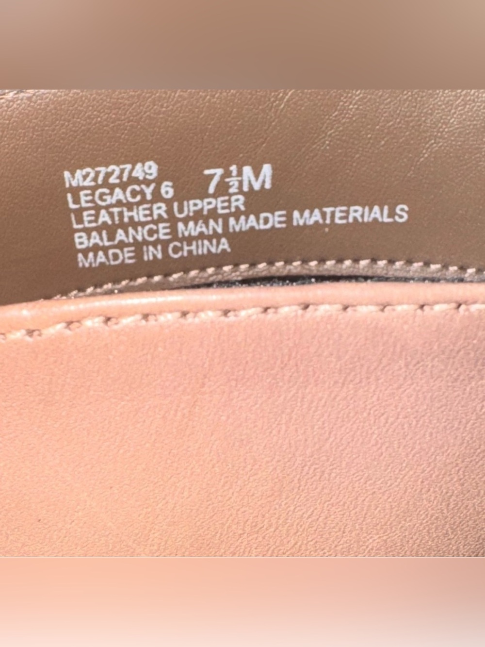 me too Taupe Leather High-Heel Ankle Booties. Size: 7.5 - Picture 6 of 6